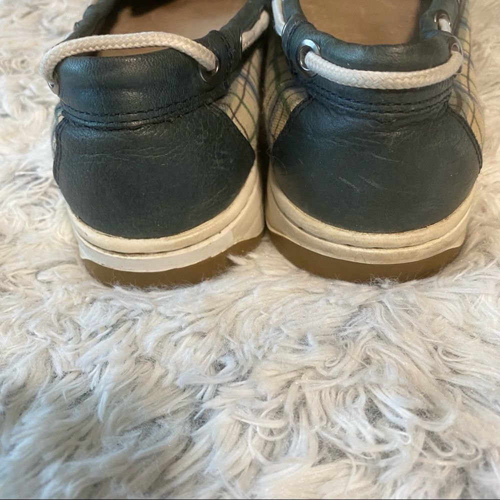 Oliver from Naturalizer Green Leather White Detail Comfy Preppy Top Siders Sz 7 - Picture 7 of 9